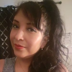 Meet your Posher, Chelie